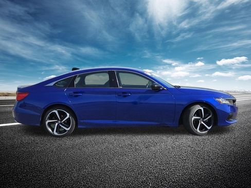 Used 2022 Honda Accord Sport image 18