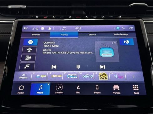 Certified 2021 Jeep Grand Cherokee L Summit w/ Luxury Tech Group V image 15