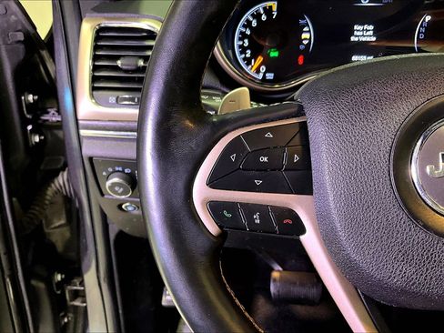 Used 2017 Jeep Grand Cherokee Limited AWD/4WD image 11