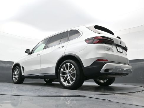 New 2026 BMW X5 xDrive40i AWD/4WD image 27
