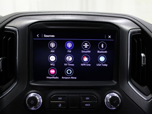 Used 2020 GMC Sierra 3500 Denali w/ Denali Ultimate Package image 17