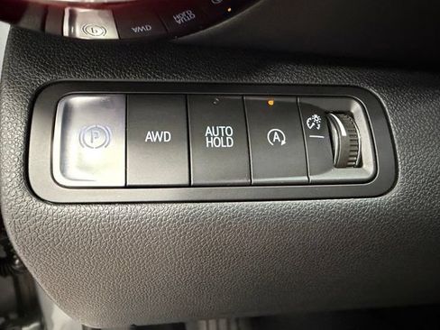 Certified 2026 Chevrolet Equinox RS w/ Convenience Package III AWD/4WD image 17