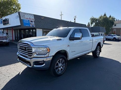 Used 2024 RAM 2500 Limited w/ Safety Group AWD/4WD image 3