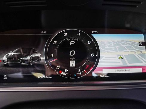 Used 2024 Jaguar F-TYPE R-Dynamic RWD image 22