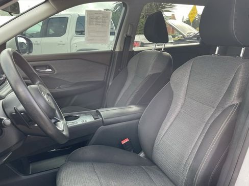 Certified 2021 Nissan Rogue SV image 16