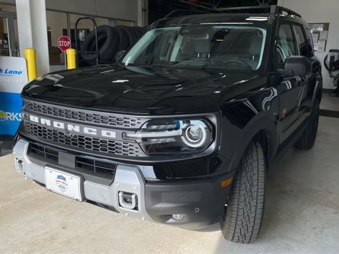New 2026 Ford Bronco Sport Badlands AWD/4WD image 5