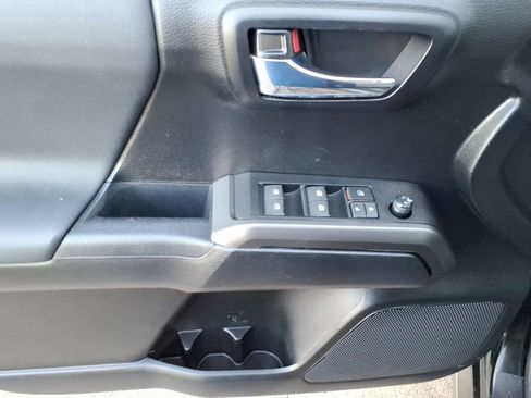 Certified 2021 Toyota Tacoma TRD Sport w/ Technology Package image 21