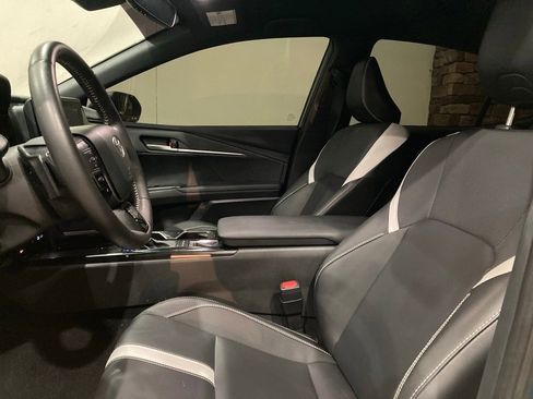 Certified 2025 Toyota Camry SE image 10