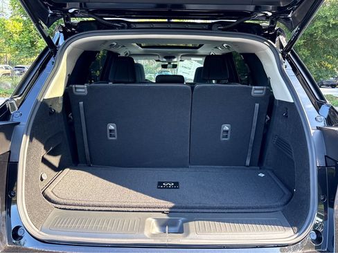 Used 2026 INFINITI QX60 Luxe w/ Cargo Package FWD image 28