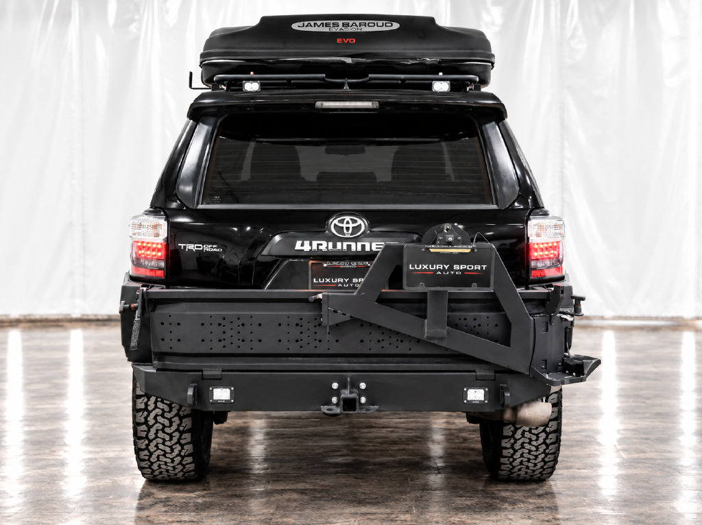 Used 2018 Toyota 4Runner TRD Off-Road Premium AWD/4WD image 4