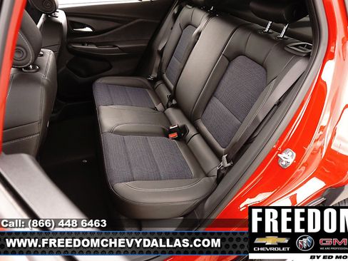 New 2026 Buick Envista Preferred FWD image 14