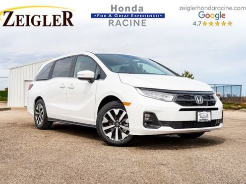 Used 2024 Honda Odyssey EX-L image 1