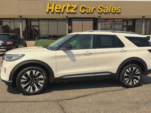 Used 2026 Ford Explorer Platinum w/ LUX Leather Package AWD/4WD image 5
