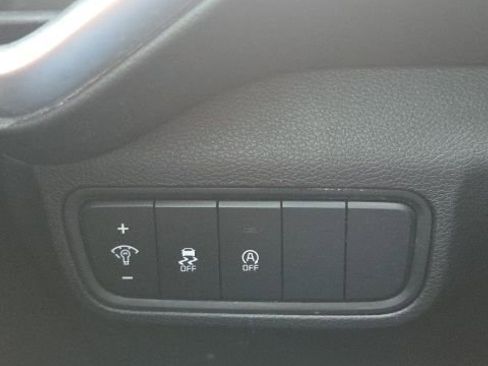 Used 2024 Kia Soul LX w/ Option Group 015 image 19