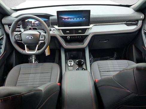 New 2026 Ford Explorer ST-Line w/ ST-Line Street Pack image 14