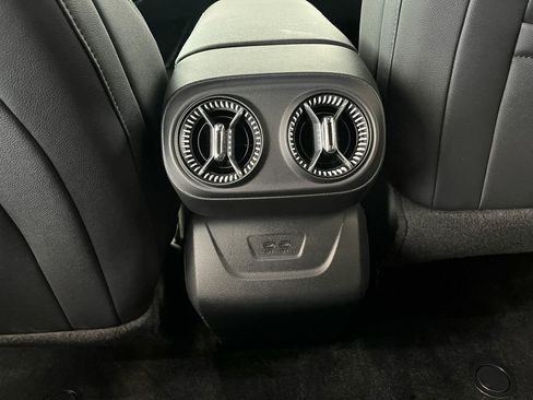 Certified 2025 Chevrolet Blazer EV LT image 27