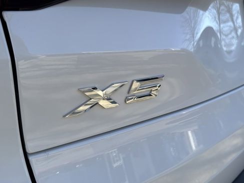 Certified 2023 BMW X5 xDrive40i w/ Premium Package image 8