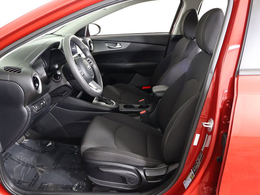 Used 2019 Kia Forte LXS FWD image 27