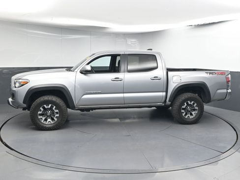 Certified 2021 Toyota Tacoma TRD Off-Road image 5