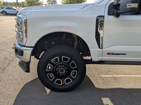 Certified 2025 Ford F250 King Ranch w/ Chrome Package AWD/4WD image 11
