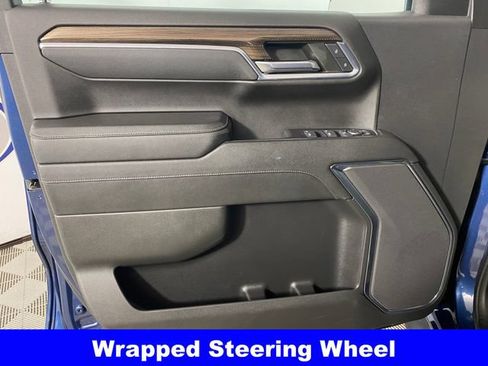 Used 2023 Chevrolet Silverado 1500 LT AWD/4WD image 12