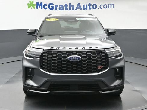 Used 2025 Ford Explorer ST w/ Sun And Sound Package AWD/4WD image 6