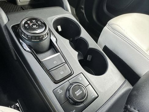 Used 2023 Ford Bronco Sport Badlands image 18