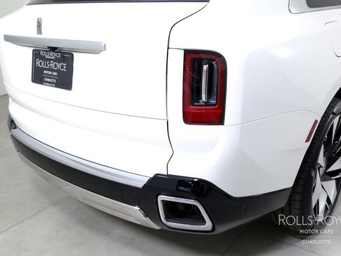 New 2026 Rolls-Royce Cullinan image 50