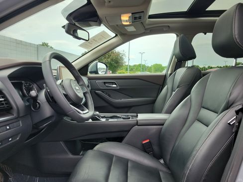 Certified 2021 Nissan Rogue SL AWD/4WD image 24