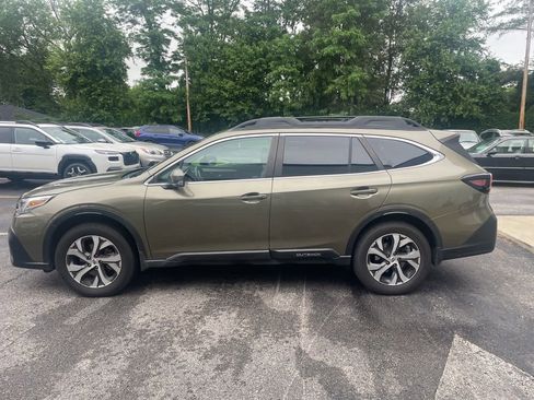 Used 2021 Subaru Outback Limited AWD/4WD image 4