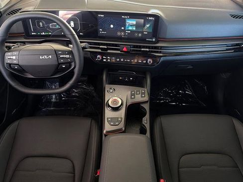 New 2026 Kia Sportage SX Prestige AWD/4WD image 15