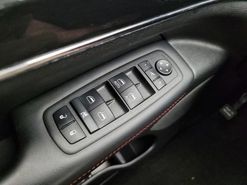 Used 2021 Jeep Grand Cherokee Trailhawk w/ Premium Lighting Group AWD/4WD image 27