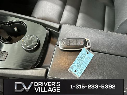 Used 2023 Nissan Rogue SV w/ SV Premium B Package AWD/4WD image 12