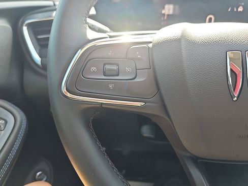 Used 2026 Buick Encore GX Sport Touring FWD image 22