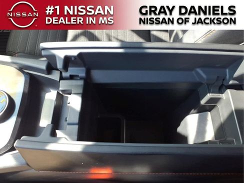 Certified 2025 Nissan Rogue SV AWD/4WD image 21
