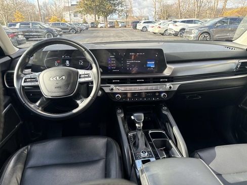 Used 2023 Kia Telluride S w/ S Sunroof Package image 13