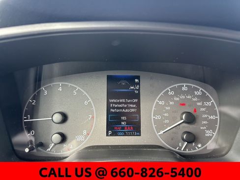 Certified 2025 Toyota Corolla SE w/ Convenience Package image 16