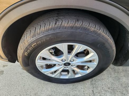 Used 2025 Ford Escape Active AWD/4WD image 8