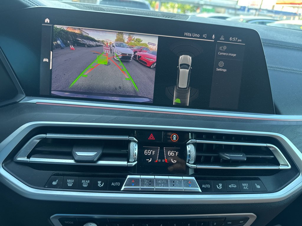 Used 2020 BMW X7 xDrive40i w/ M Sport Package AWD/4WD image 51
