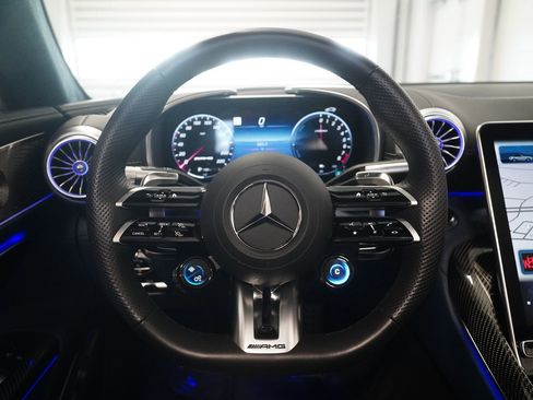 Used 2024 Mercedes-Benz SL 63 AMG S e Performance 4MATIC image 18