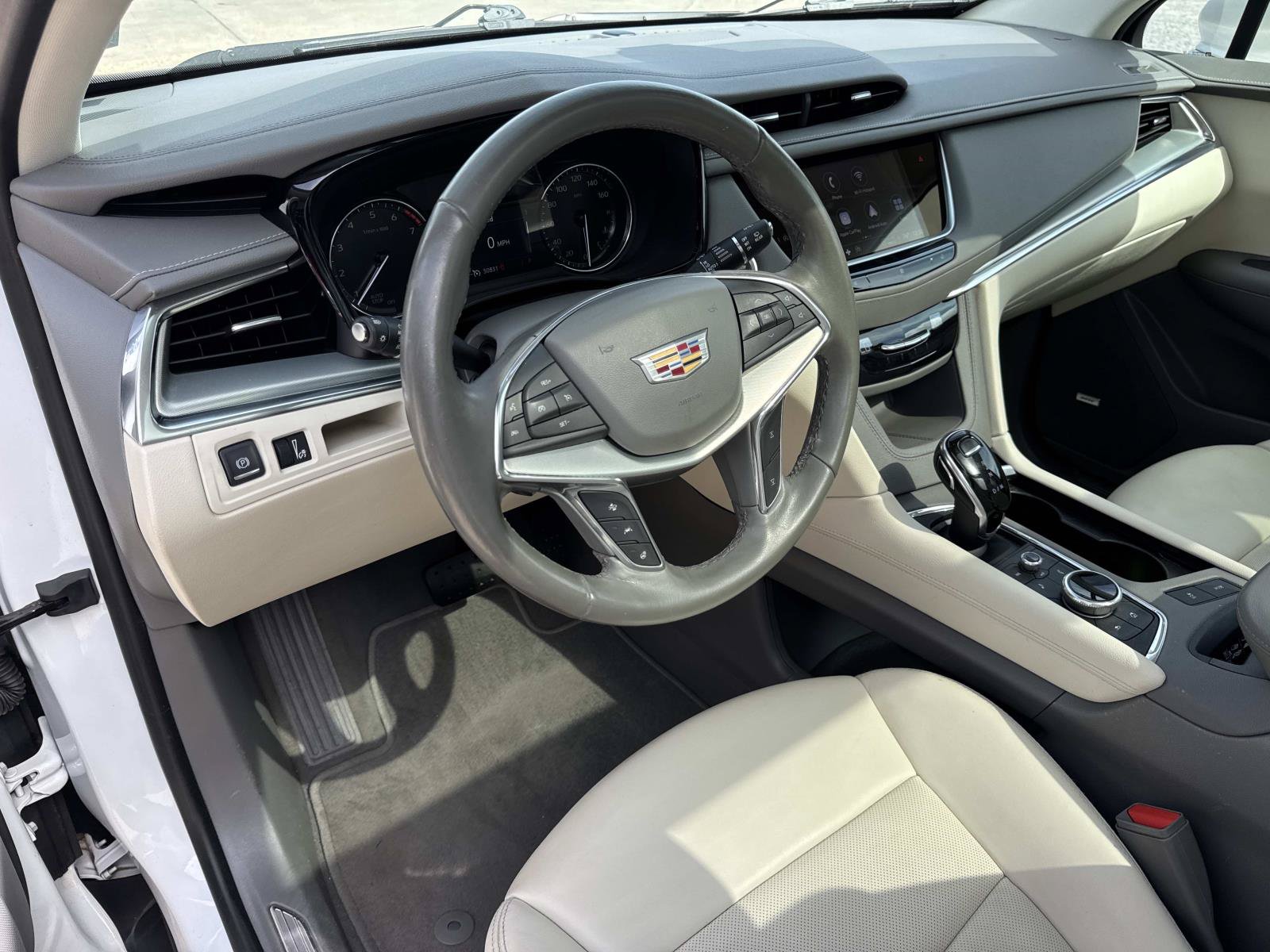 Used 2021 Cadillac XT5 Premium Luxury FWD image 18
