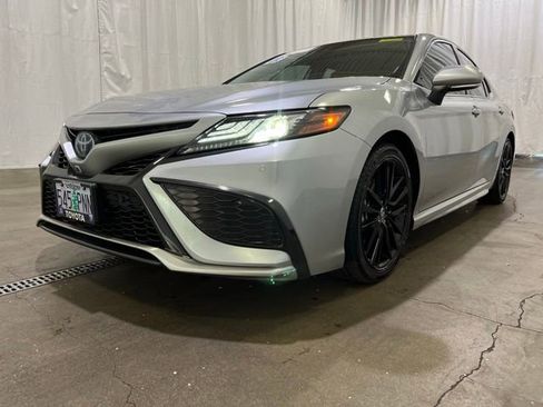 Certified 2022 Toyota Camry XSE w/ Navigation Upgrade Package image 24