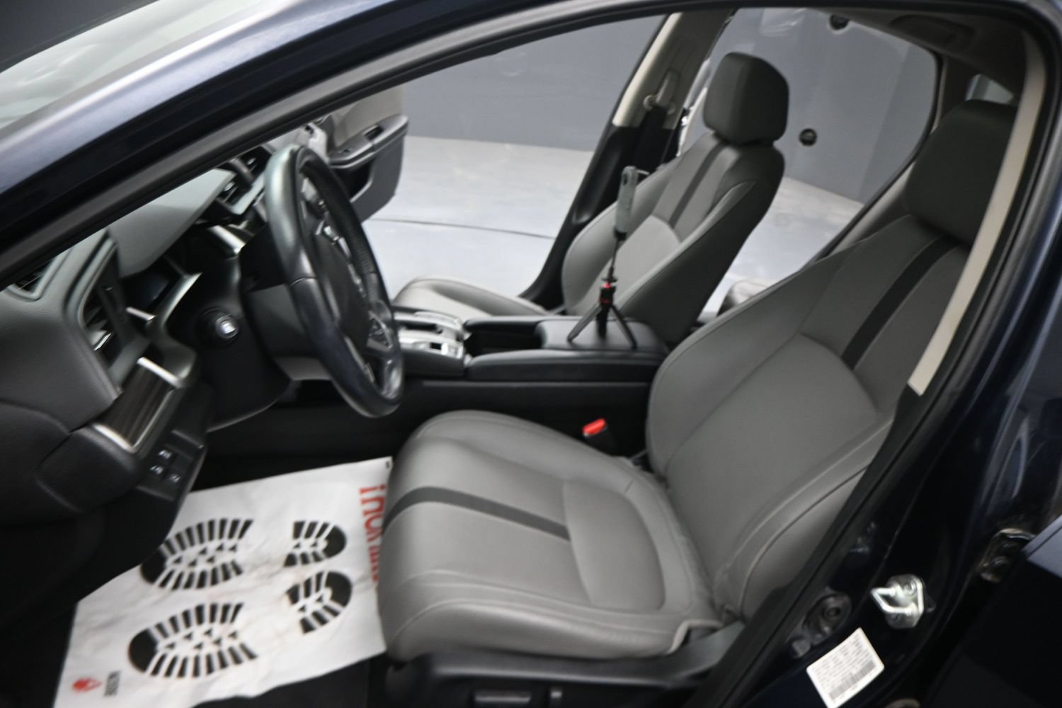 Used 2021 Honda Civic EX-L image 19