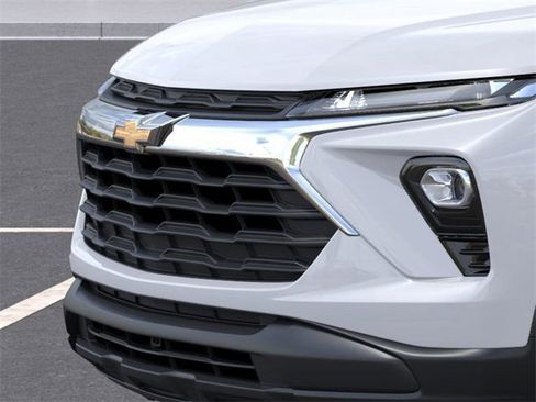 New 2026 Chevrolet TrailBlazer LS image 13