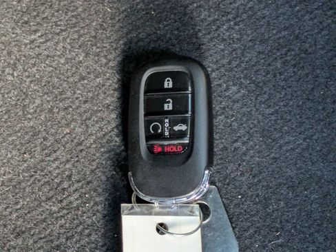 Certified 2024 Honda Civic EX image 32