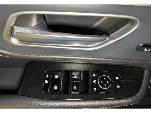 Used 2025 INFINITI QX80 Sensory AWD/4WD image 35