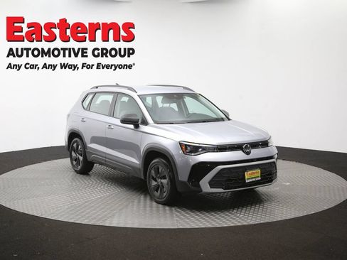 Used 2025 Volkswagen Taos S FWD image 47