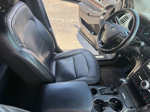 Used 2018 Ford Explorer Limited FWD image 36