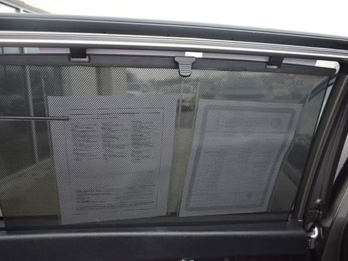 Used 2014 Kia Sorento LX image 29