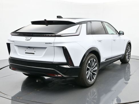 New 2026 Cadillac Lyriq Premium Sport image 5